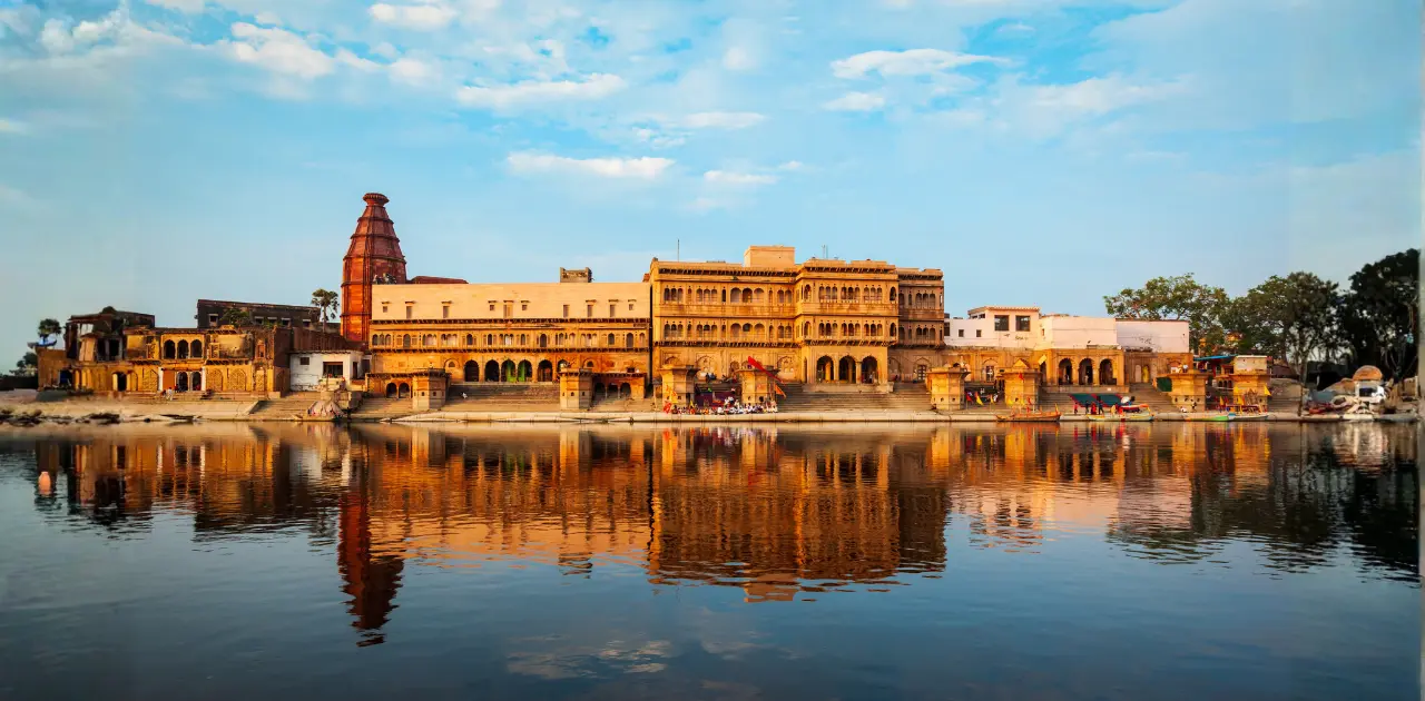 Vrindavan Taxi Service banner
